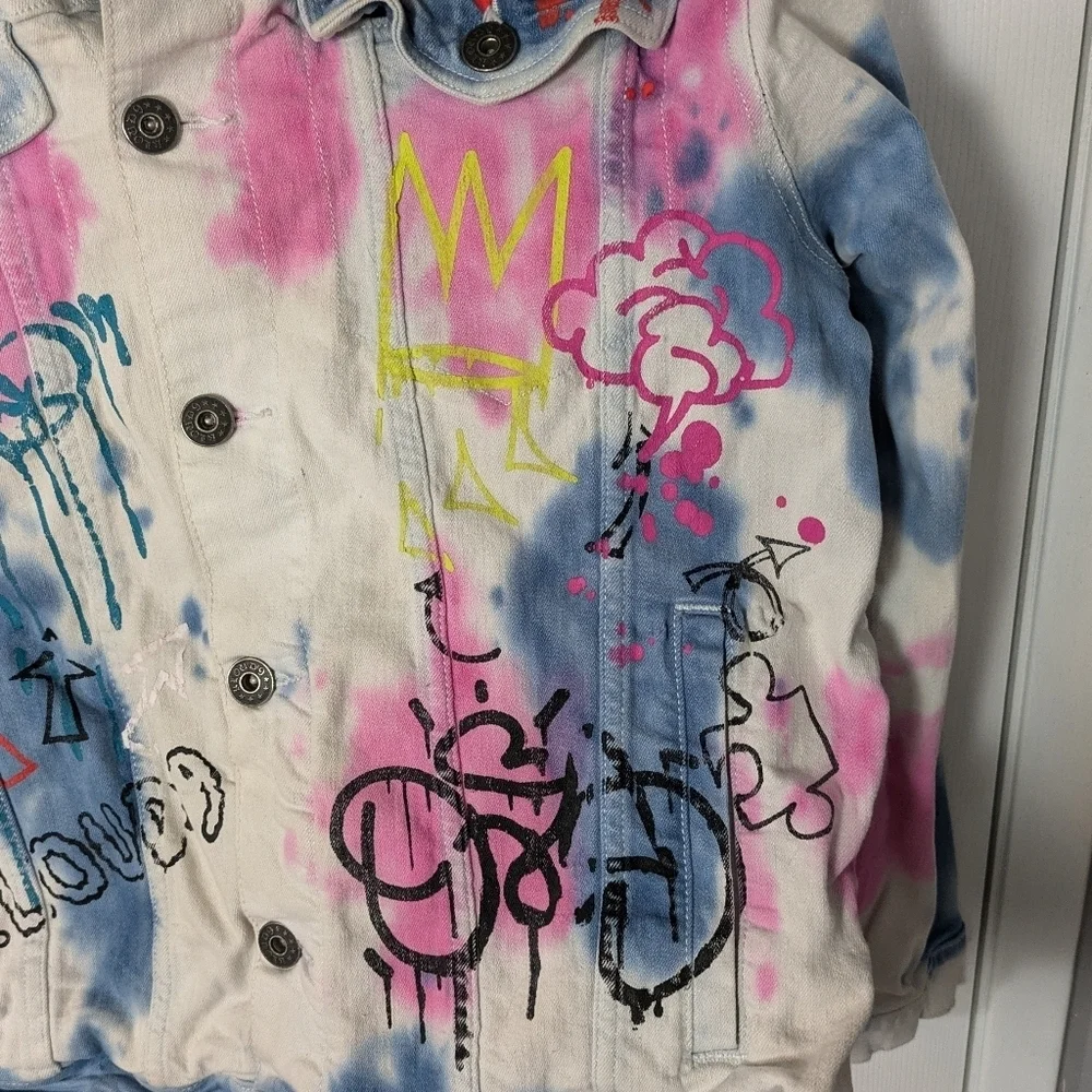 Kloud9 Streetwear Distressed Tie Dyed Graffiti White Button Up Denim Jacket Med.